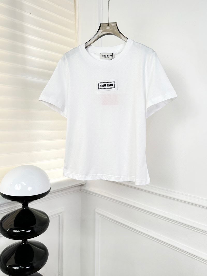 Unclassified Brand T-Shirts